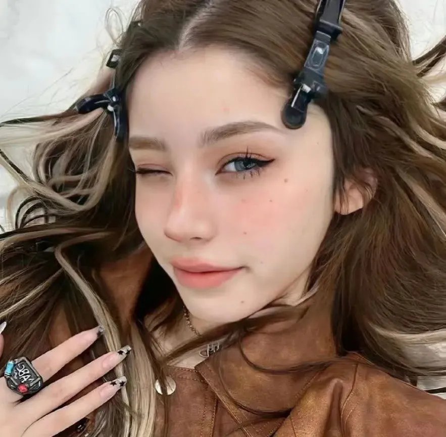 德扑女王2:双面鬼王