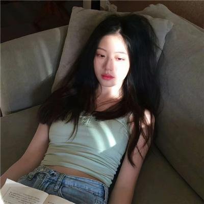 九尾藏不住